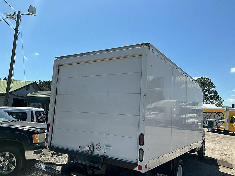2014 Ford E350