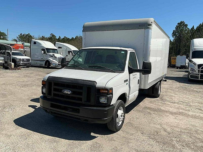 2014 Ford E350