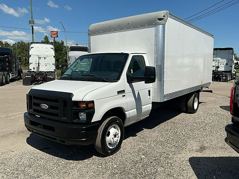2014 Ford E350