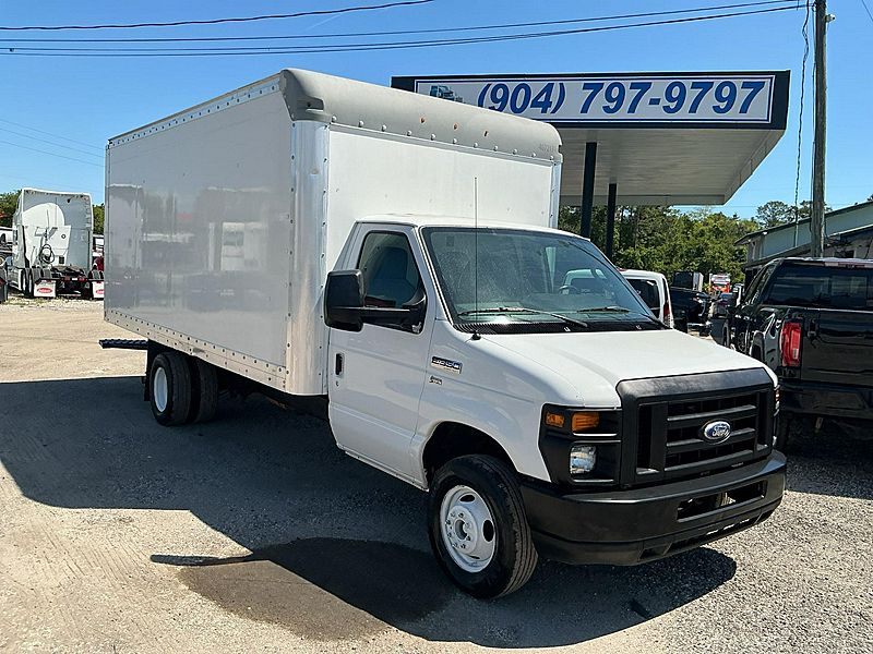 2014 Ford E350