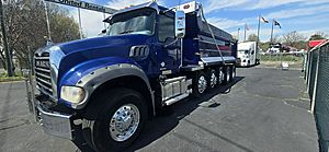 2022 Mack Granite GR64F - Dump Truck