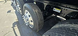 2022 Mack GR64F
