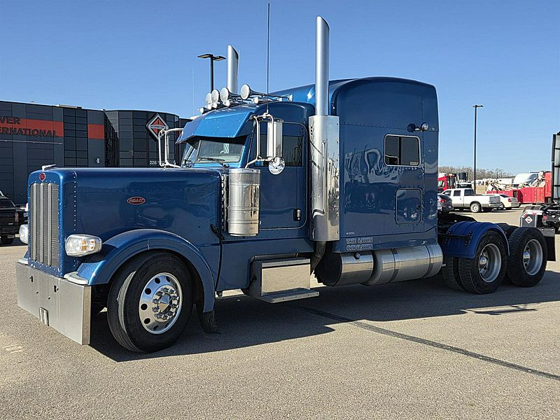 2014 Peterbilt 389