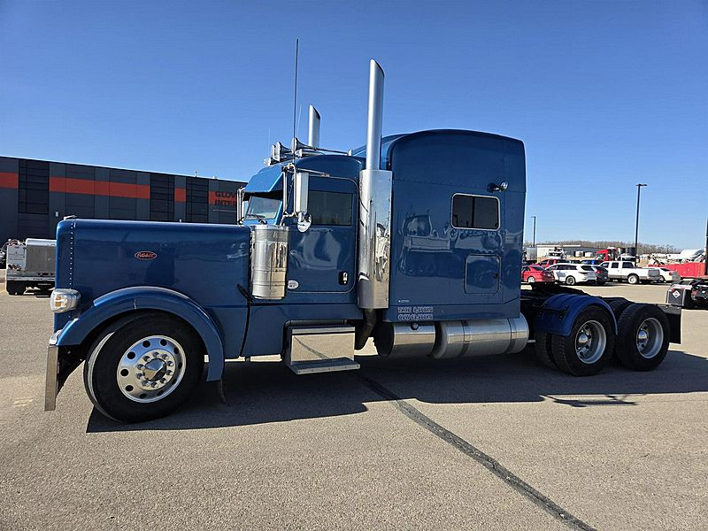2014 Peterbilt 389