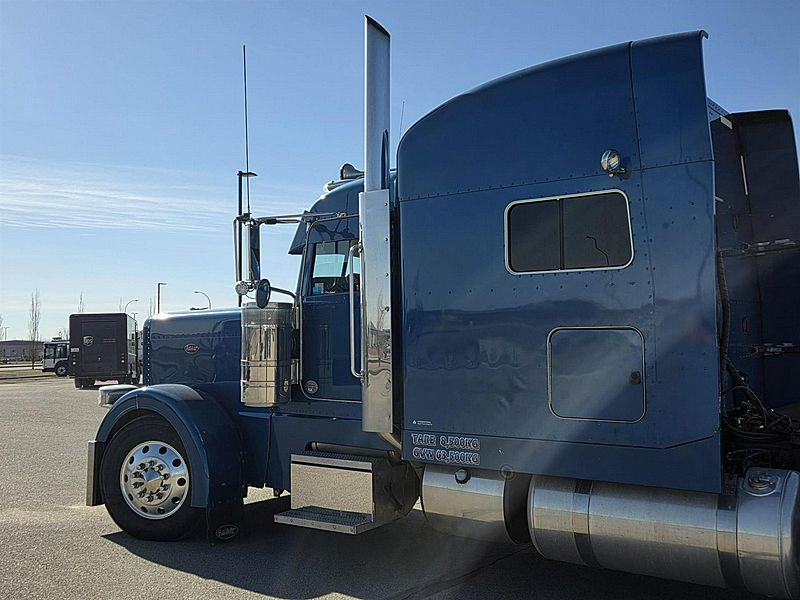 2014 Peterbilt 389