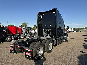 2027 Peterbilt 579