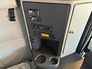 2027 Peterbilt 579