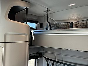 2027 Peterbilt 579