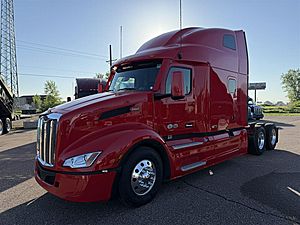 2027 Peterbilt 579