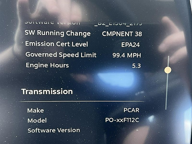2027 Peterbilt 579