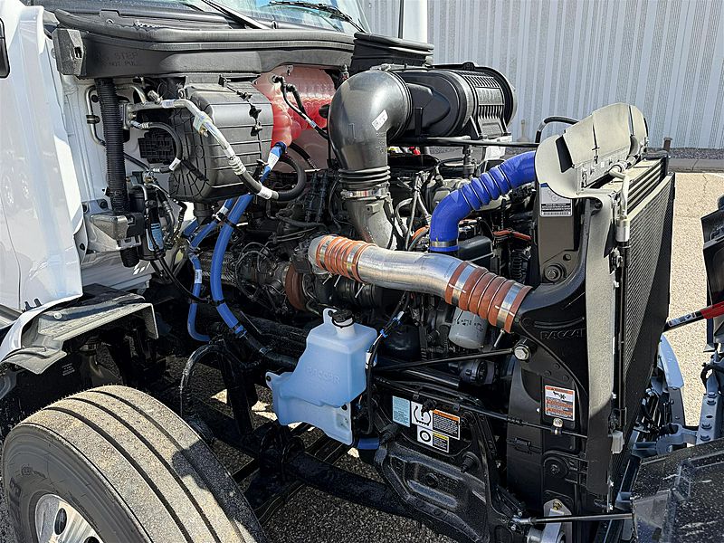 2027 Peterbilt 579
