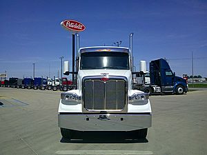 2027 Peterbilt 567