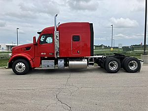 2027 Peterbilt 567 - Sleeper Truck
