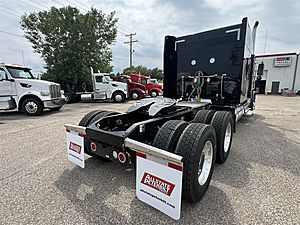 2027 Peterbilt 589