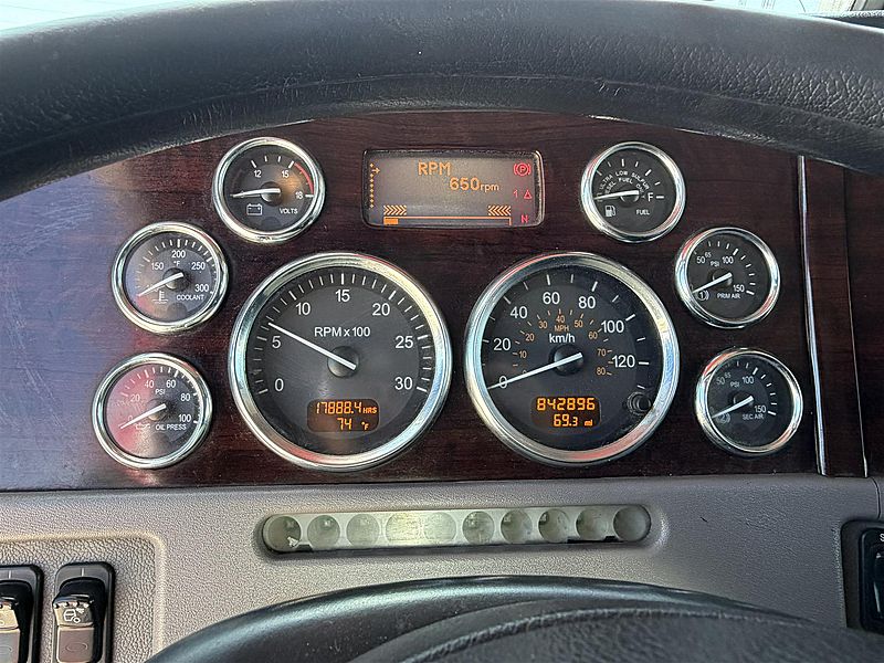 2012 Peterbilt 386