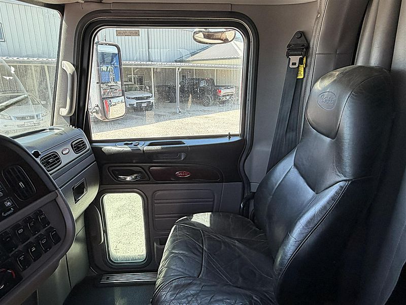 2012 Peterbilt 386