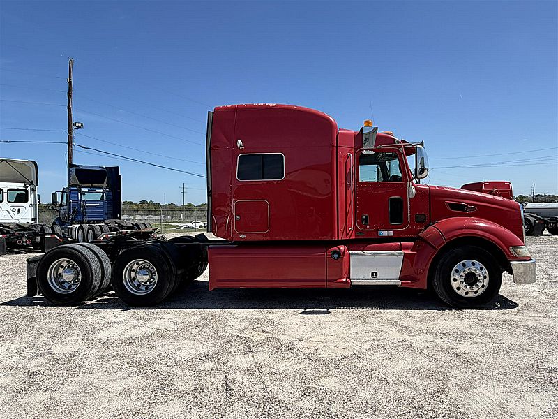 2012 Peterbilt 386