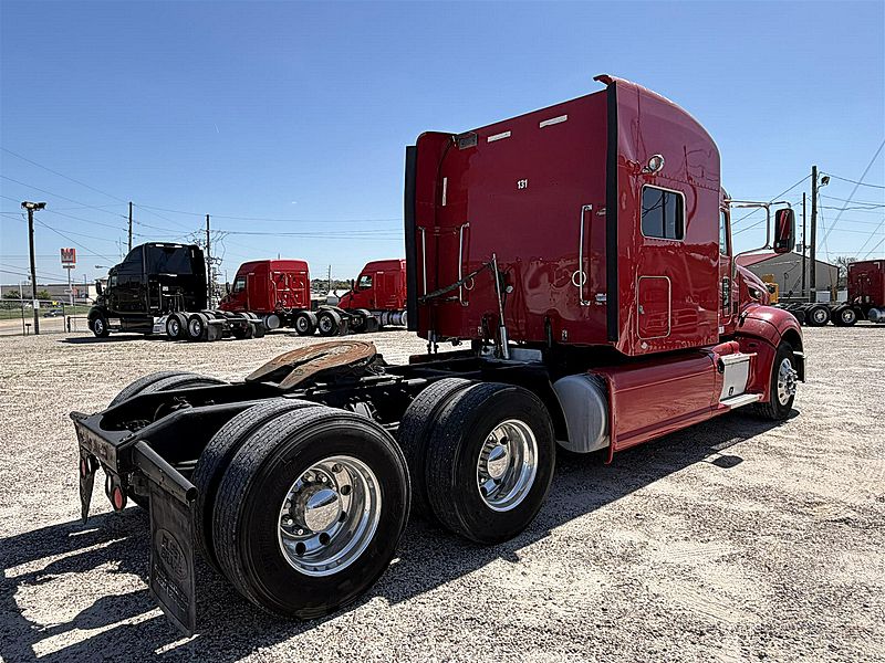 2012 Peterbilt 386