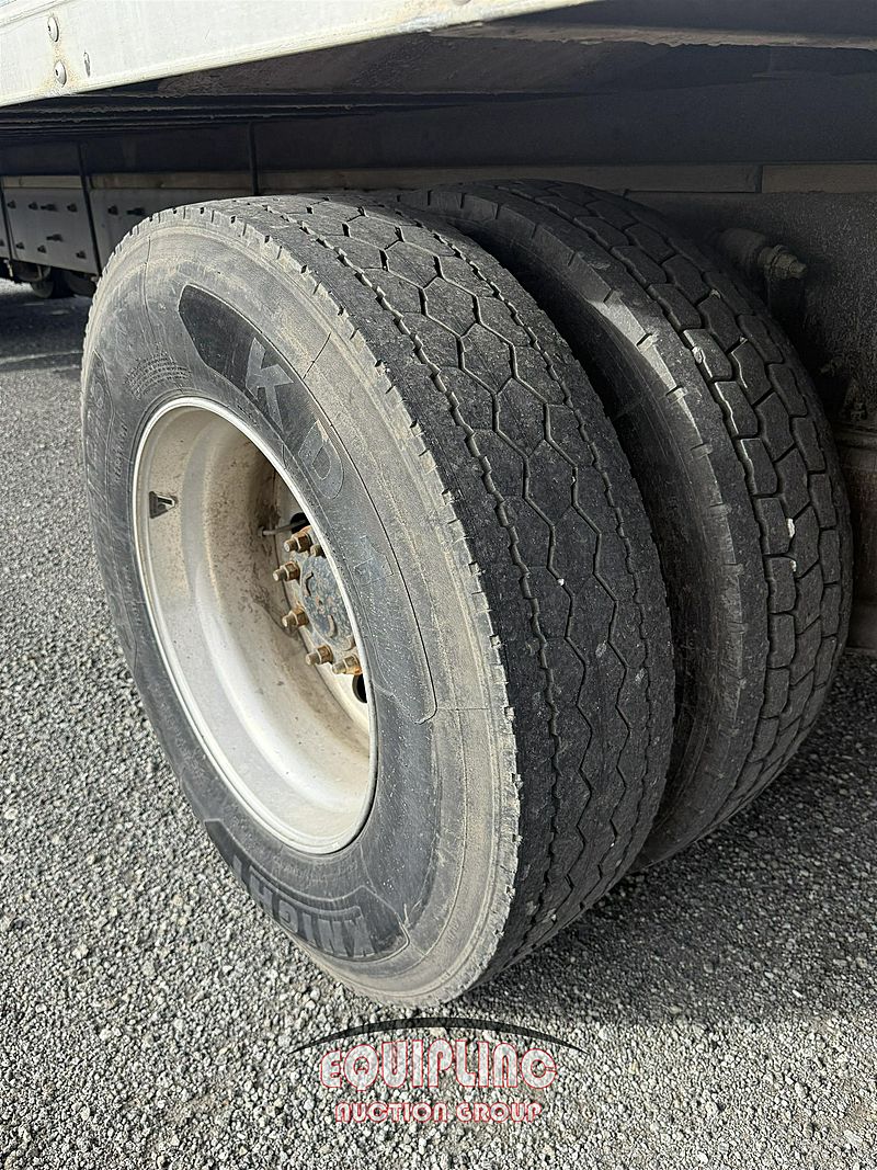 2021 Freightliner M2
