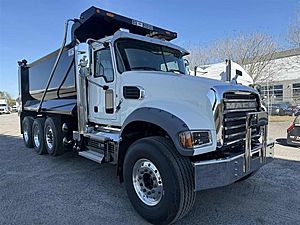 2027 Mack GR84F
