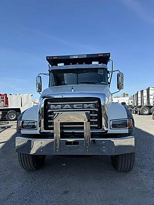 2027 Mack GR84F