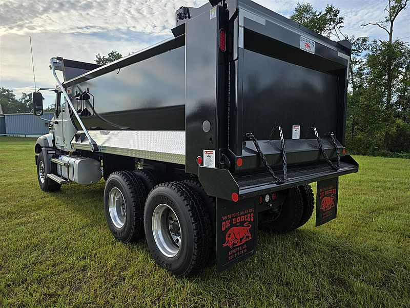 2027 Mack GR64BR
