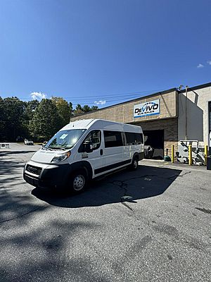 2023 SUNSET VAN - Commercial Bus