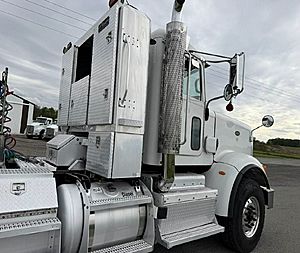 2013 Peterbilt 367