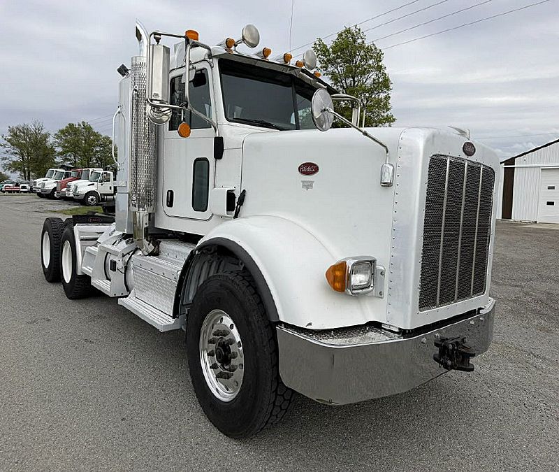2013 Peterbilt 367