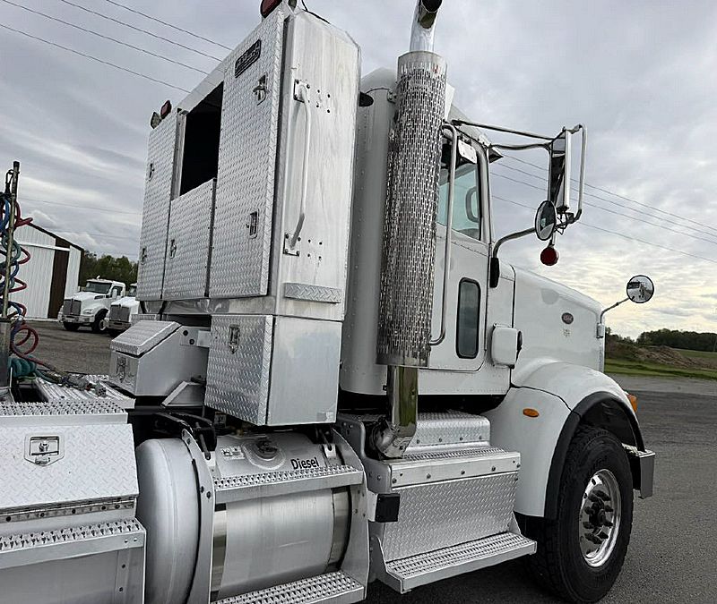 2013 Peterbilt 367