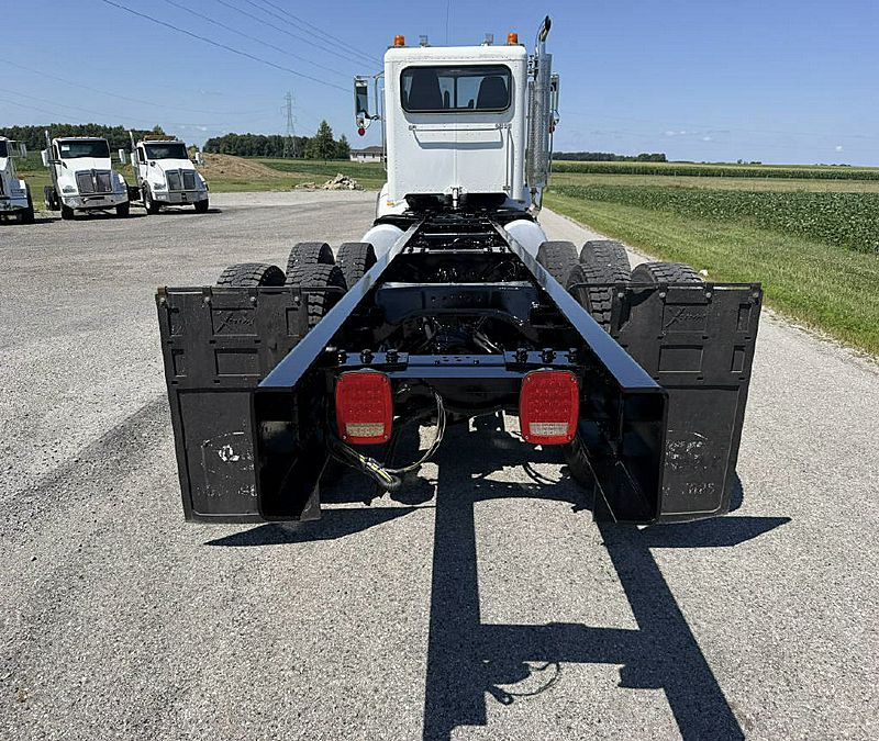 2012 Peterbilt 367