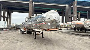 1996 STE - Tank Trailer