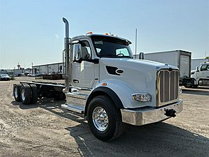 2027 Peterbilt 567