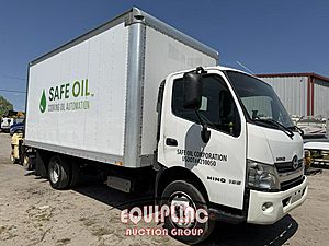2017 Hino 195