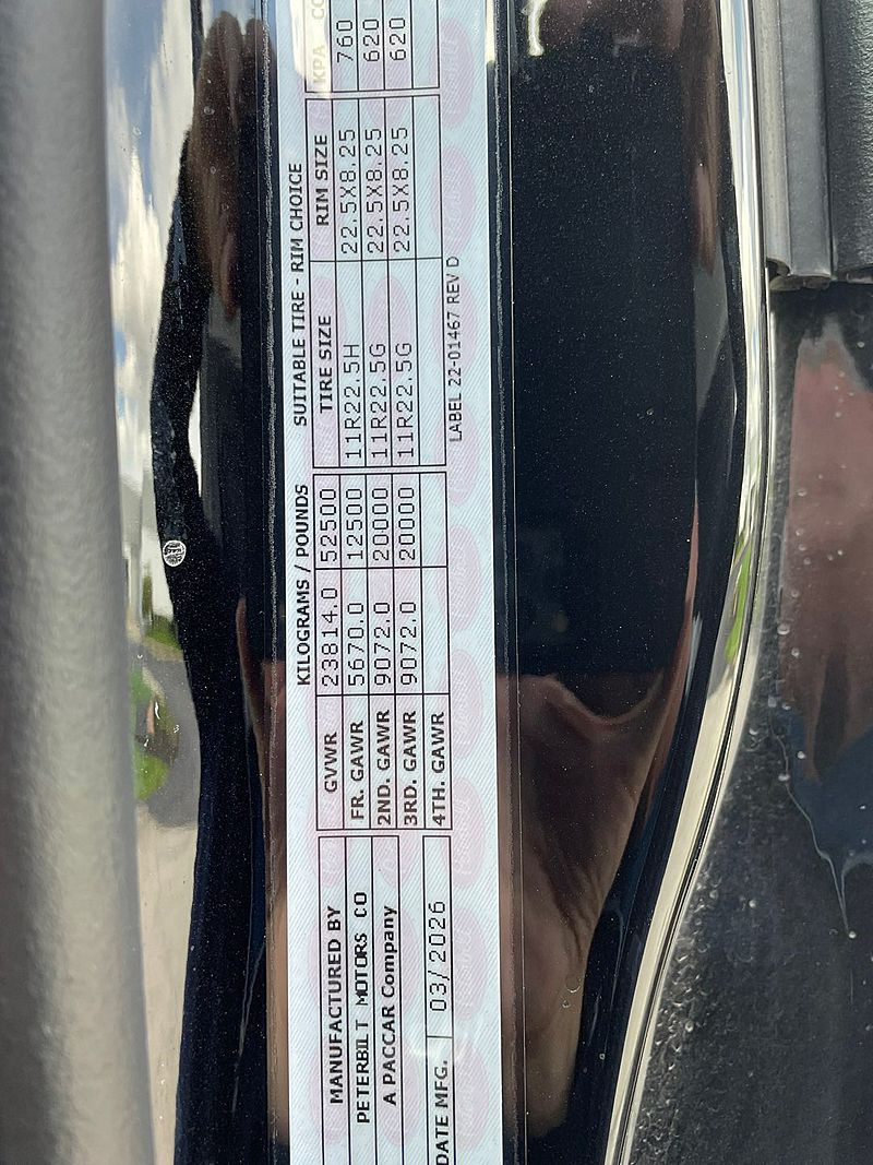 2027 Peterbilt 567