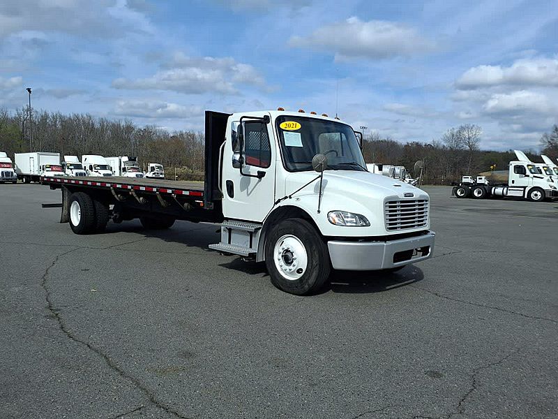 2021 Freightliner M2 106