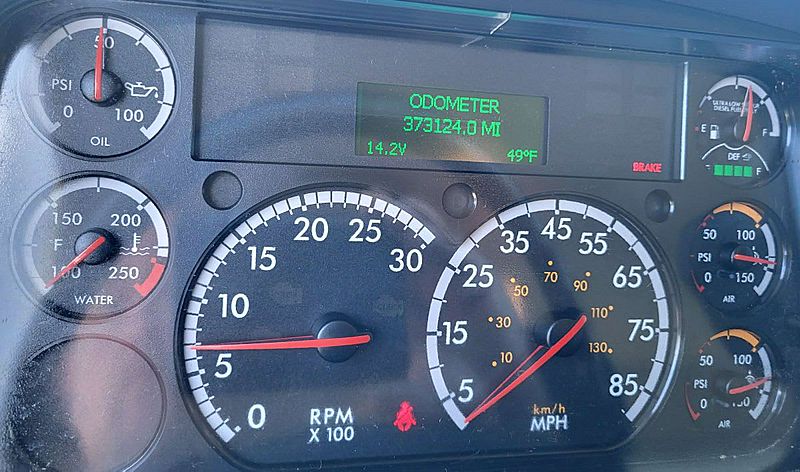 2021 Freightliner M2 106