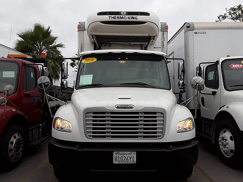 2016 Freightliner M2 106