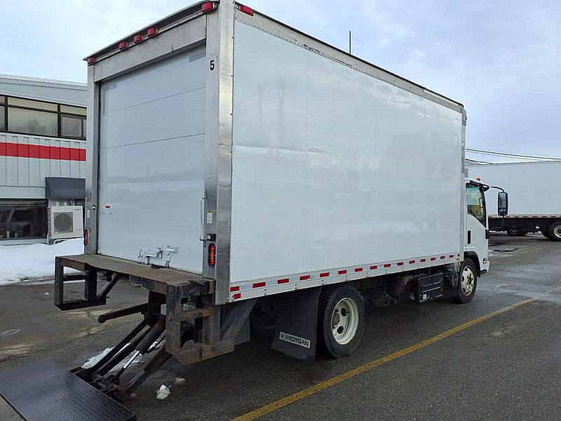 2017 Isuzu NPR
