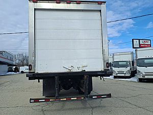 2018 Freightliner M2 106