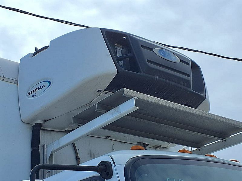 2018 Freightliner M2 106