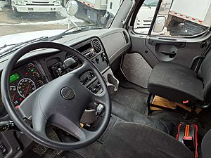 2018 Freightliner M2 106