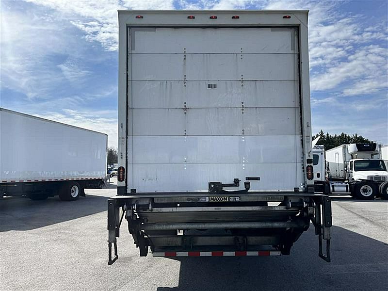 2020 Freightliner M2 106