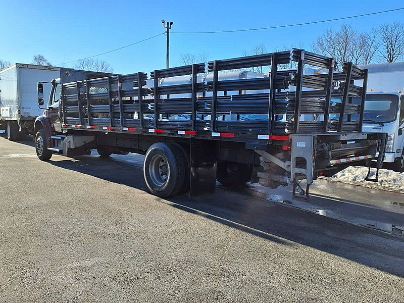2020 Freightliner M2 106