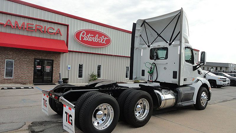 2021 Peterbilt 579