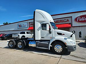 2021 Peterbilt 579