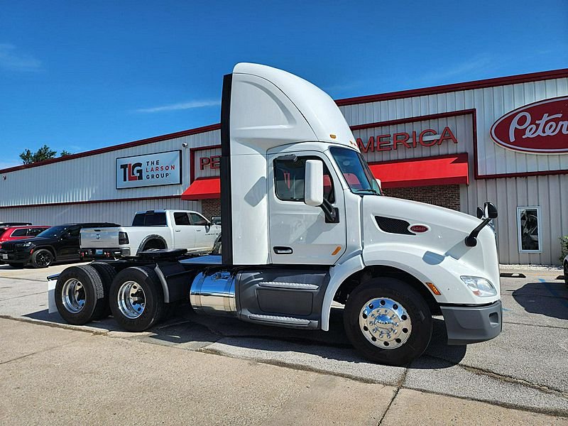2021 Peterbilt 579