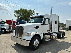 2027 Peterbilt 567