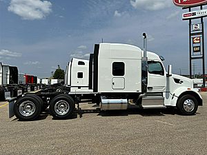2027 Peterbilt 567