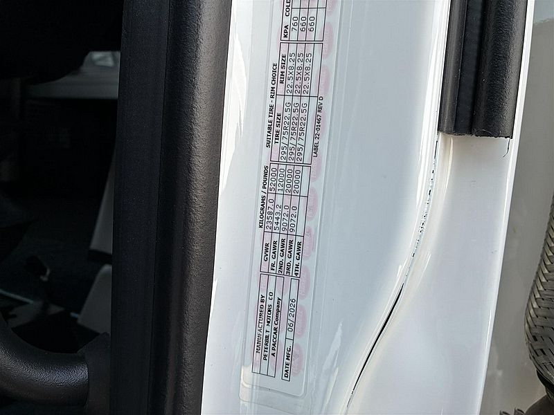 2027 Peterbilt 567
